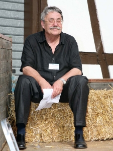 40 Jahre AkZ: Gründer Bernd Schiementz